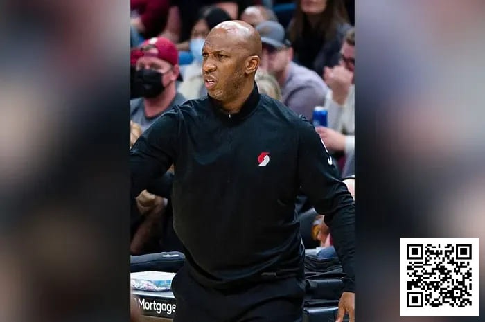 【EV扑克】从场边到法庭:开拓者主帅比卢普斯涉巨额作弊案,拒不认罪【球盟会】