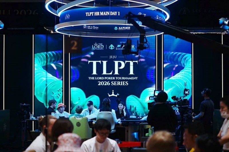 【EV扑克】TLPT济州岛站|火热继续!巡游豪客主赛Day1众星云集Jungleman装袋89.5万计分牌登顶CL携手11人明日争冠!10k明星挑战赛重磅来袭!【球盟会】